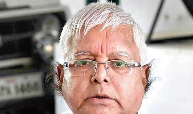 लालू बेल मिलते ही हुए एक्टिव, 9 को आरजेडी नेताओं से होंगे मुखातिब बेल मिलते ही लालू प्रसाद यादव एक्टिव हो गये हैं। 9 मई को वह आरजेडी के विधायकों, विधान पार्षदों को वीडियो के माध्यम से संबोधित करेंगे।