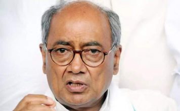 दिग्विजय सिंह का बयान ममता बनर्जी को कमजोर करने की कोशिश कश्मीर से धारा 370 पर बयान देकर दिग्विजय सिंह ने कांग्रेस को नुकसान तो पहुंचाया ही है, कांग्रेस को कमजोर भी किया है।