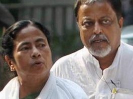 मुकुल राय, उनके बेटे और प्रणव मुखर्जी के पुत्र होंगे TMC में शामिल ! मुकुल राय और उनके बेटे शुभांश राय बंगाल में बीजेपी को सबसे पहले झटका दे सकते हैं। प्रणव मुखर्जी के कांग्रेसी पुत्र अभिजीत मुखर्जी भी TMC में जाएंगे।