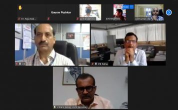 डिजिटल मीडिया आचार संहिता का उदेश्य समझाया विक्रम सहाय ने डिजिटल मीडिया आचार संहिता का उदेश्य सूचना एवं प्रसारण मंत्रालय के संयुक्त सचिव विक्रम सहाय ने डिजिटल प्रकाशकों को विस्तार से समझाया।