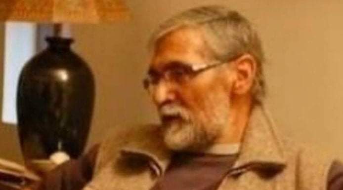 जुगनू शारदेय नहीं रहे, सोशल मीडिया पर छायी निधन की सूचना जुगनू शारदेय चले गये। अपने जमाने के नामी पत्रकार। स्वाभीमानी और संयत. अंतिम दिनों में उनका अकेलापन, उनके जाने से दुखी नहीं करता।